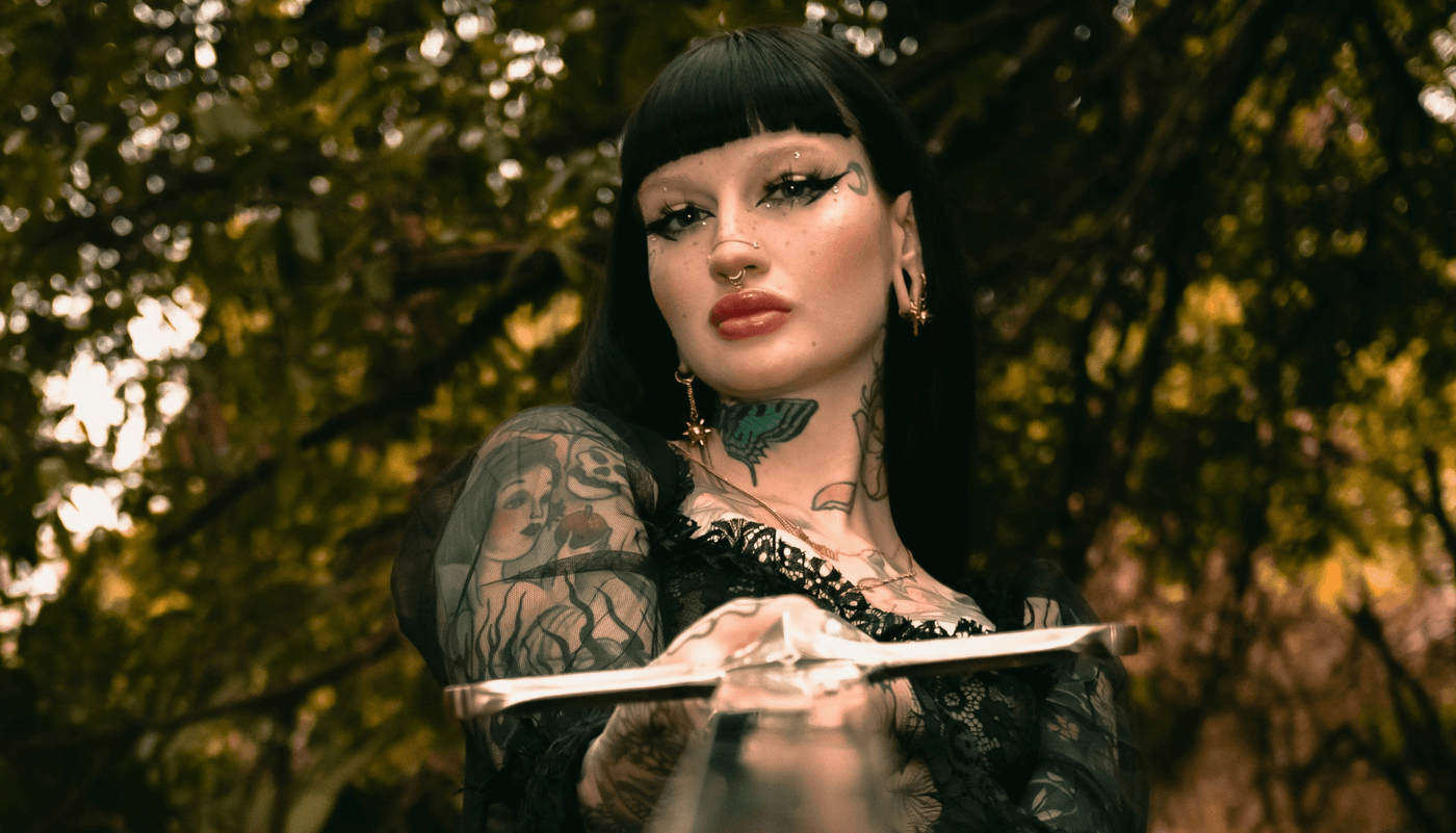 Gotiska kjolar – Hur skapar man mörka stilar? - Castle Gothic